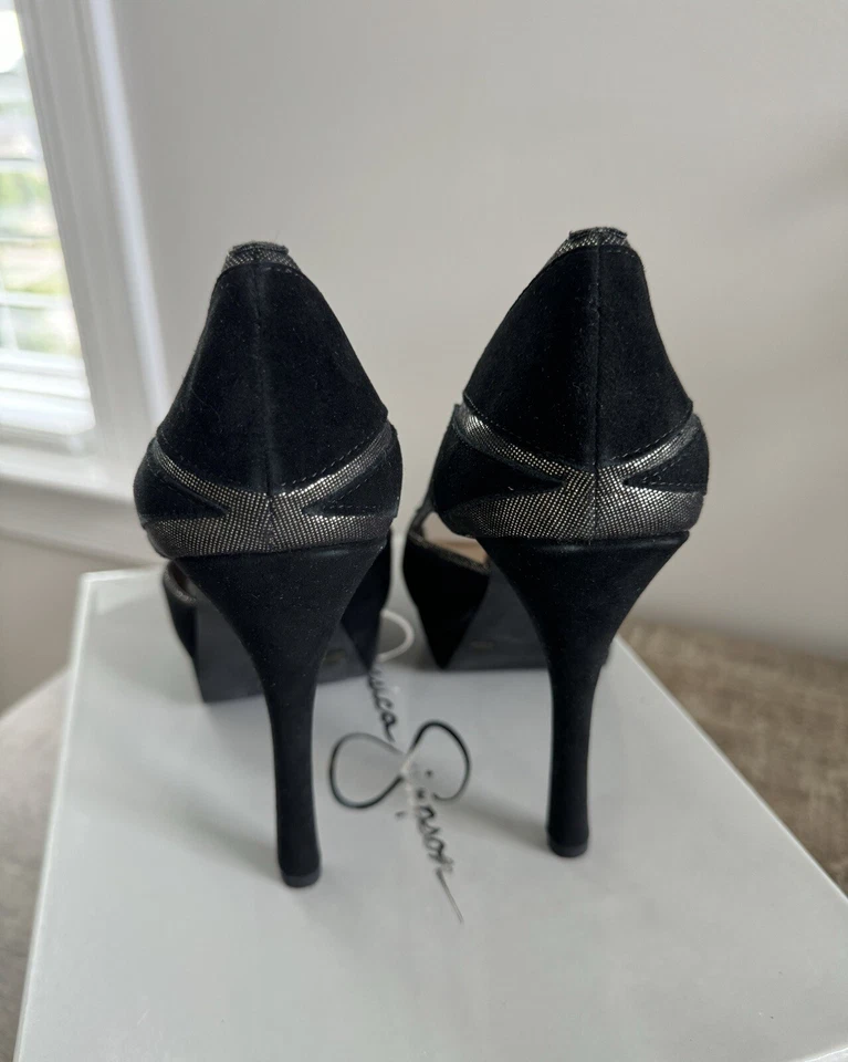 Nuevo en caja Jessica Simpson "Rachelle" Peep Toe Bombas Gamuza Negro Zapato Talla 6.5/36.5 Foto 4 de 4