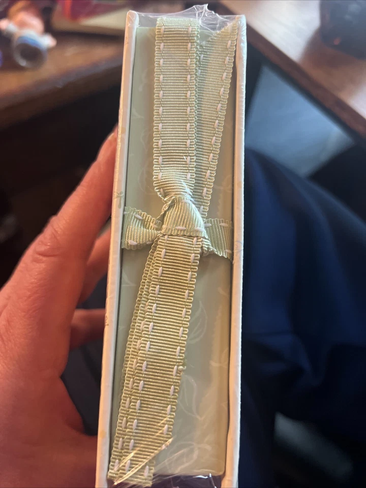 Primera huella de mano del bebé - Kit de huella de mano de yeso - Pooh clásico de Disney Foto 3 de 4