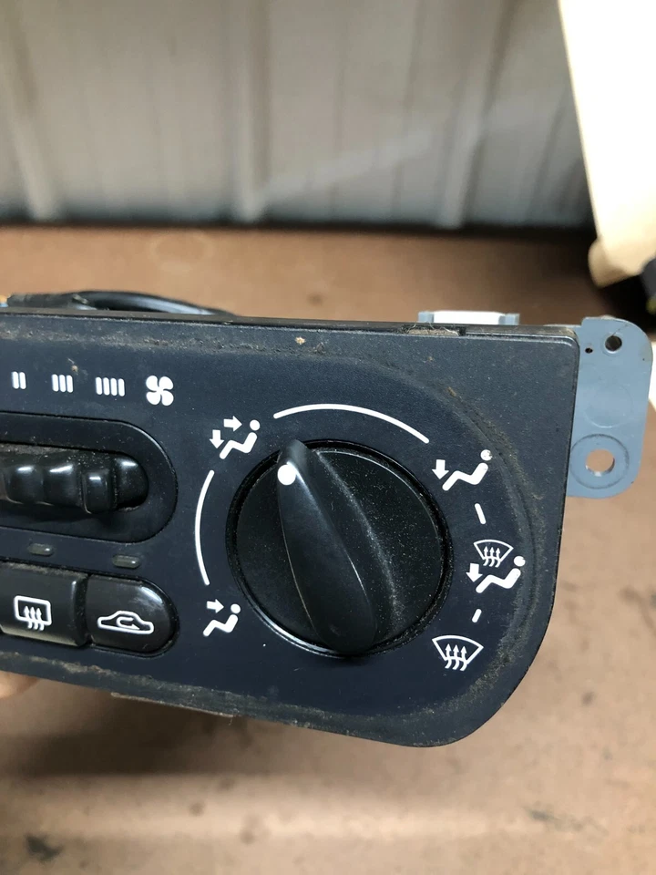 Saturn SL1 2000-2002 calefacción climatización 21031429 OEM Foto 3 de 4