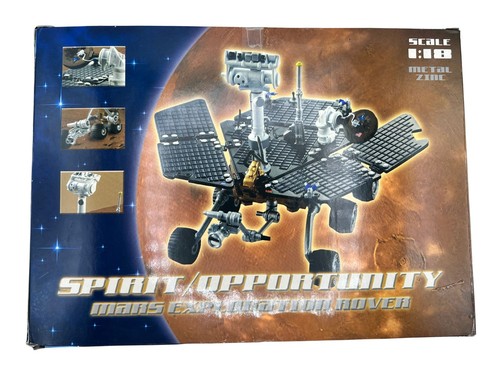 LIKE NEW - Sun Star Spirit 1:18 Scale Die Cast model - Mars Exploration Rover