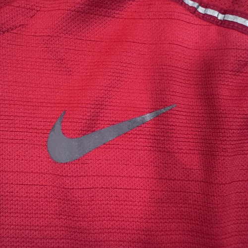 Nike Dri-Fit Running Miler Shirt Mens Medium Red Short Sleeve Athletic Tee - Picture 2 of 10