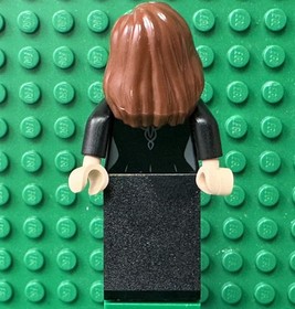 Lego Harry Potter Narcissa Malfoy minifigure 4865 hp126