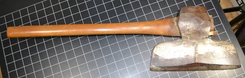 Wm. BEATTY  - CHESTER, PA - BROAD AXE - 11 7/8" EDGE - 1839-1882 - CRISP COW