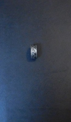 Modeschmuck  Ring hat einen Durchmesser von ca. 2 cm