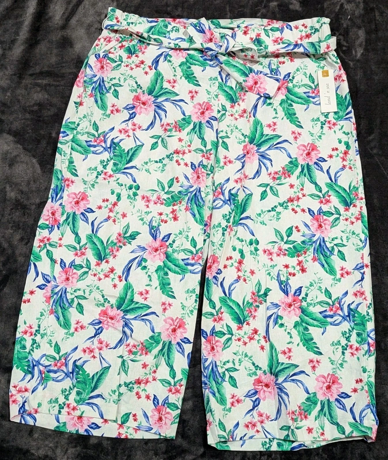 Land N Sea Women Floral Capri Pants Size XL New