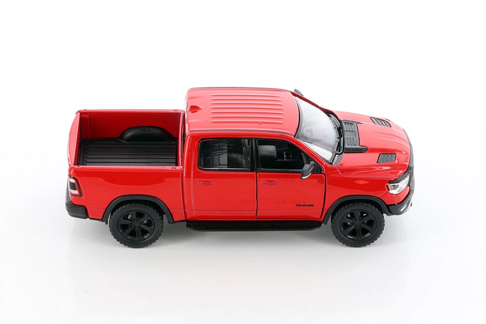 5 英寸压铸:红色 2019 RAM 1500 皮卡车 1/46 比例压铸模型汽车  — 第 3/4 张图片