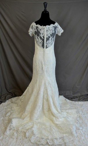 Robe de mariée jupe trompette dentelle dos transparent SAREH NOURI ivoire CLARA 10 🤍 - Photo 6/12