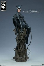 Sideshow Premium Format Catwoman 1/4 Scale Statue - EXCLUSIVE Edition