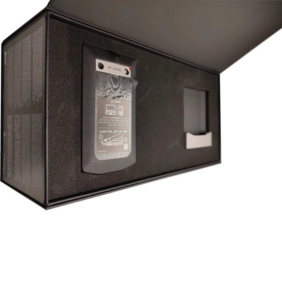 BlackBerry Porsche Design P`9981 3G Platinum 8GB QWERTY+Árabe Desbloqueado NUEVO Foto 2 de 4