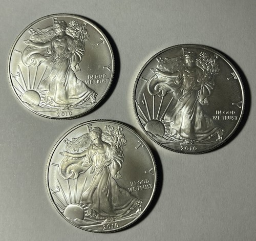 Juego de 3 monedas de un dólar American Silver Eagle Walking Liberty 2010