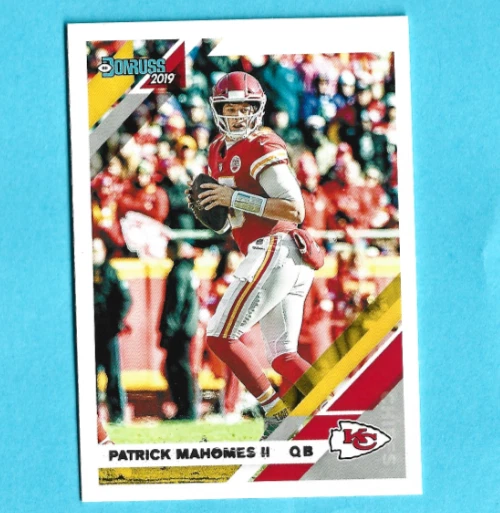 Patrick Mahomes trading card