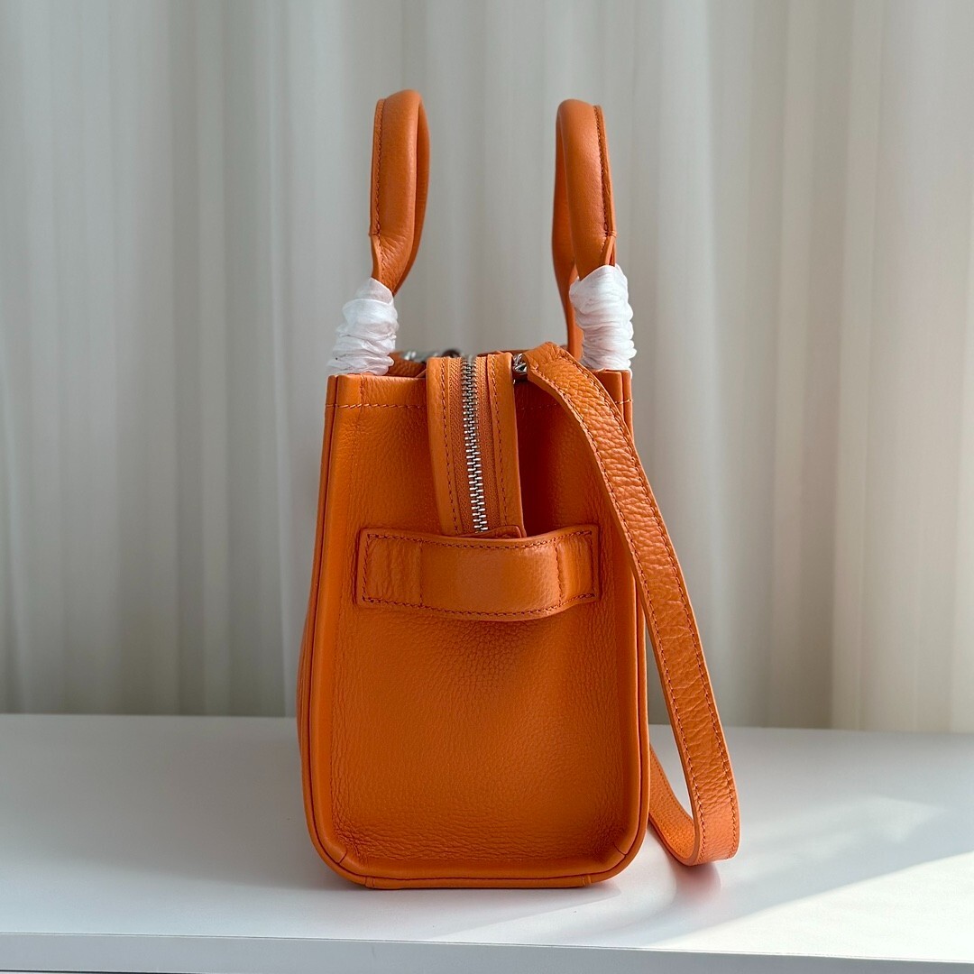 Marc Jacobs The Small Tote Bag Orange Leather Handbag 10.24