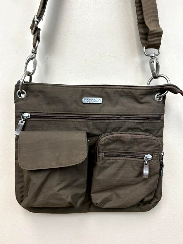 Baggallini cargo hotsell bag