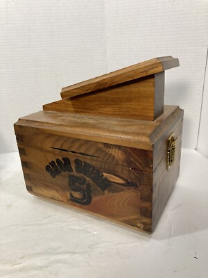 Retro Solid Wood Shoe Shine Box-Dovetailed-Hinged Top