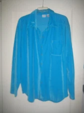 Lovely Sostanza Blue Turquoise Velour Button Down Top- Size L