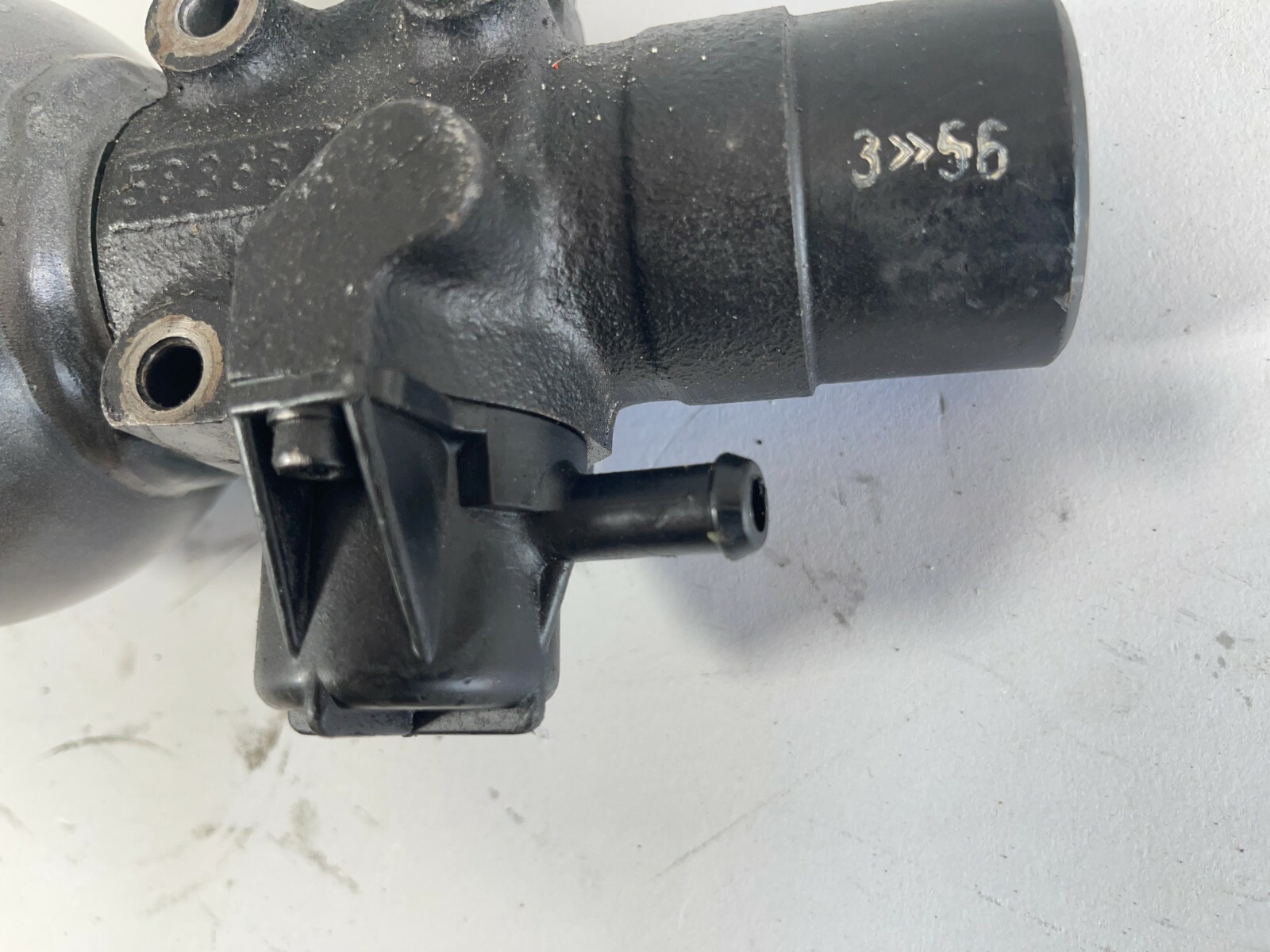 Rolls Royce Bentley Eight Silver Spur Spirit Front Suspension Accumulator Valve 