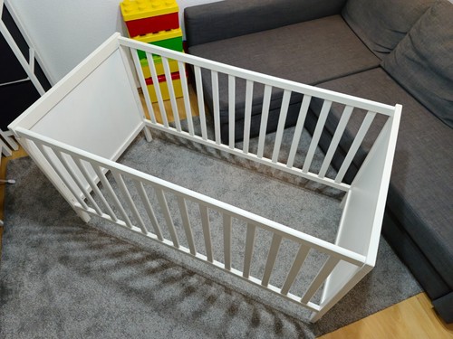 IKEA Sundvik Babybett Kinderbett weiß, Rost, Matratze 70x140, Rausfallschutz TOP - Bild 6 von 7