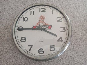 12.5" WALL CLOCK-UNIROYAL ADVERTISING-GARAGE,SHOP,OFFICE