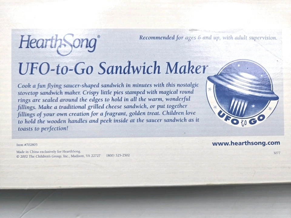 Hearthsong UFO To Go Camping Campfire Sandwich Maker Griller Alien Stove 2002 - Изображение 3 из 4