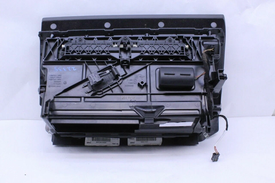 Guantera gris BMW 645Ci 650i 2004-2010 51167131747 OEM usada Foto 3 de 4