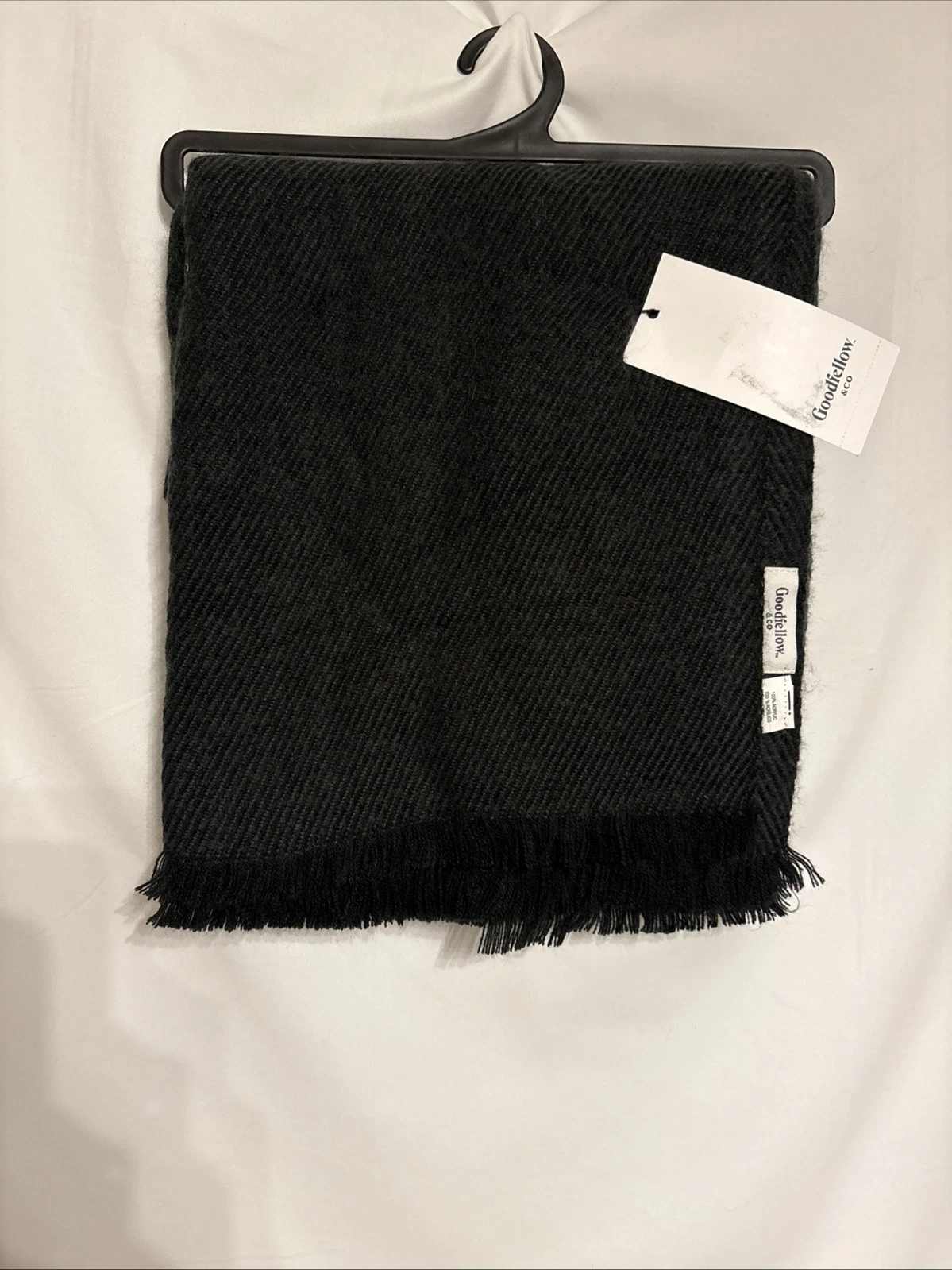 Goodfellow & Company Gray Black Scarf One Size Unisex NWT