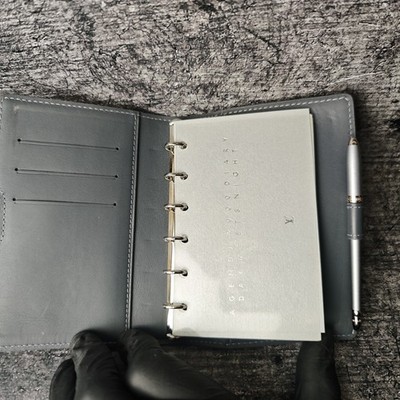 Louis Vuitton Epi Agenda + Kugelschreiber PM LV Notebook W28