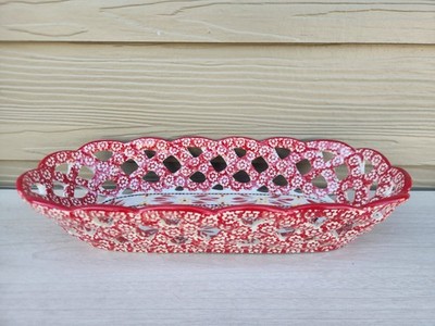Temp-tations Ovenware Old World Red Lattice Weave Oval Bread Serving Basket