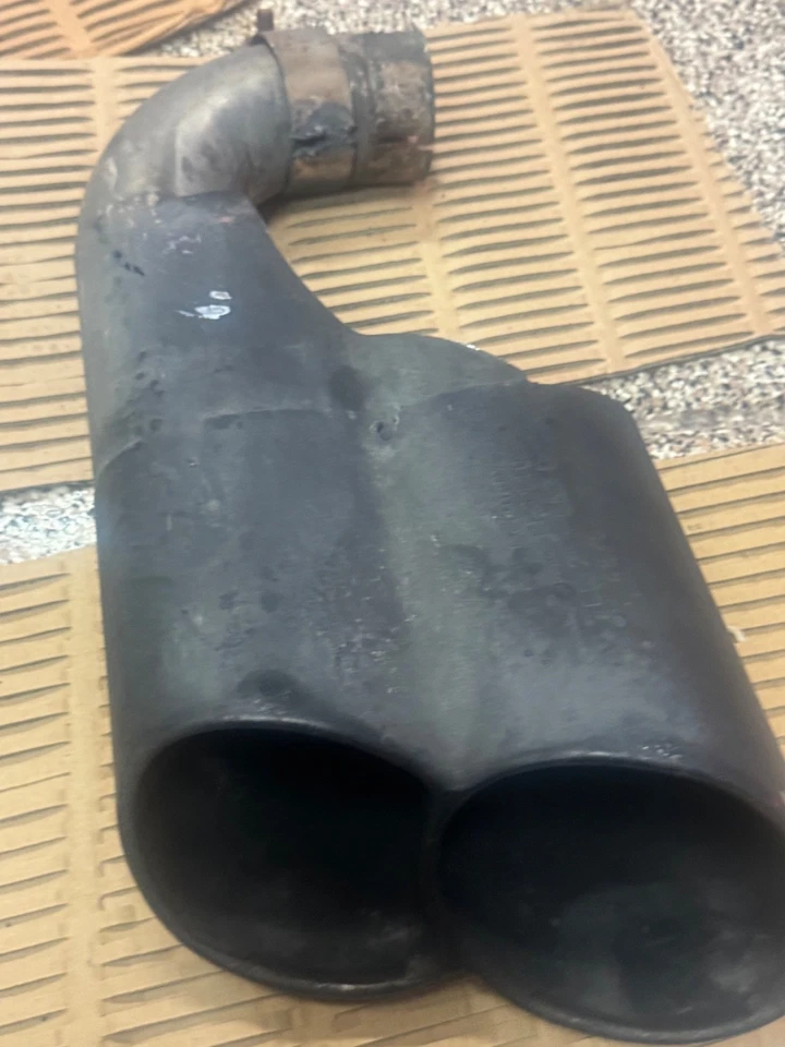 955 Porsche Cayenne Turbo Exhaust Tips Left & Right - Image 3 of 4
