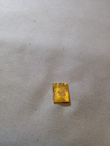 At&t promotional golden emblem plaque pin 12g of something golden - Picture 5 of 10