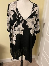 O Neill Black Flowered Coverup - NWOT - XS/S