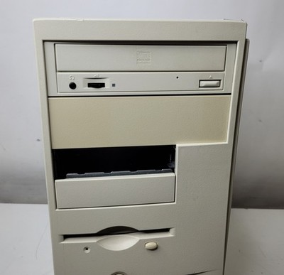 DELL Dimension 4100 デスクトップPC 本体と周辺機器　英語版 DELL Dimension 4100 デスクトップPC 本体と周辺機器 英語版 Dell