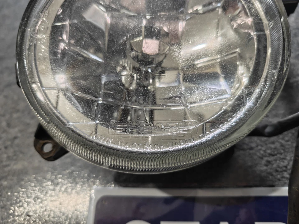 2002-2003 Subaru Impreza WRX Glass Fog Lights Set Pair With Switch Genuine - Image 4 of 4