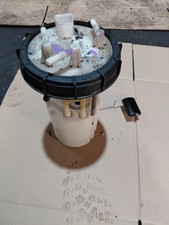 2010-2012 HYUNDAI SANTA FE 2.2CRDI D4HB IN TANK FUEL PUMP SENDING UNIT