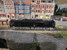 Heljan BR Glass Black EM2 Electric Locomotive 77001 OO Scale DCC Ready
