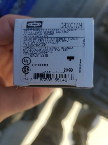 Hubbell DR20C1WHI Dekorator Duplex Buchse für gesteuerte App 20A. 10 Stück - Bild 2 von 5