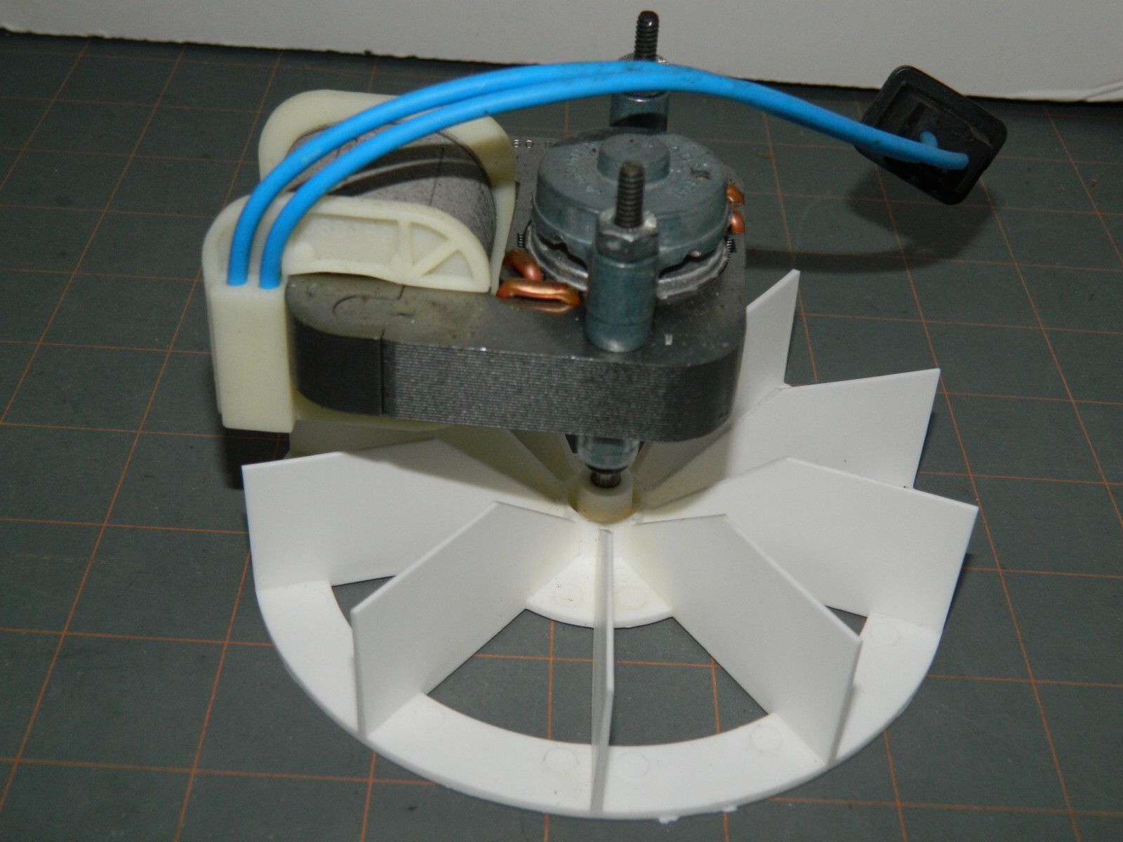 NEW BP27 Broan Nautilus Vent Bath Fan Motor for 662 668 678 99080404