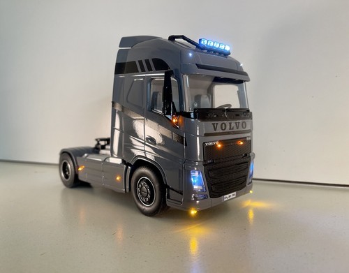 Ich bau Dir Deinen ferngesteuerten Siku Control Lkw nach Wunsch und oder Vorbild - Bild 15 von 24