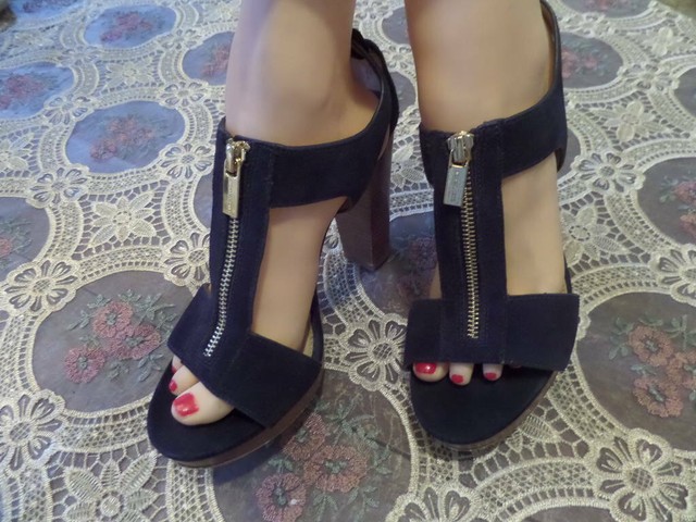 michael kors berkley lock leather platform sandal