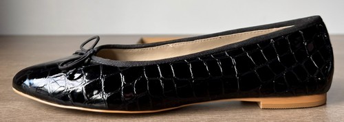 Anthropologie Guilhermina Black Leather Ballet Flats - Size 7M - Excellent - Picture 3 of 9