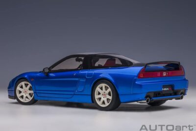 AutoArt 1/18 Honda NSX-R (NA2) Long Bee Blue Pearl Completed