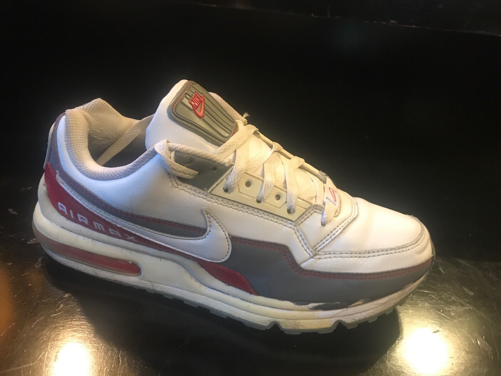 nike airmax white red