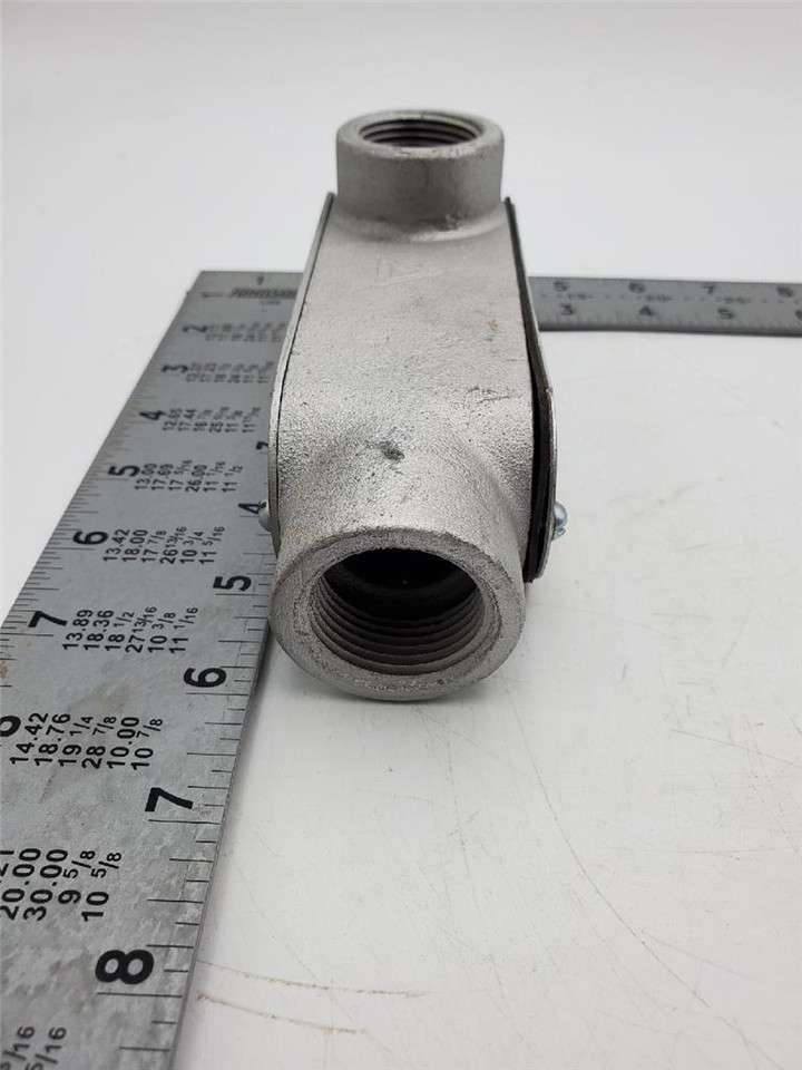 Appleton 1 Inch Type LRL Form 35 Threaded Conduit Body eBay