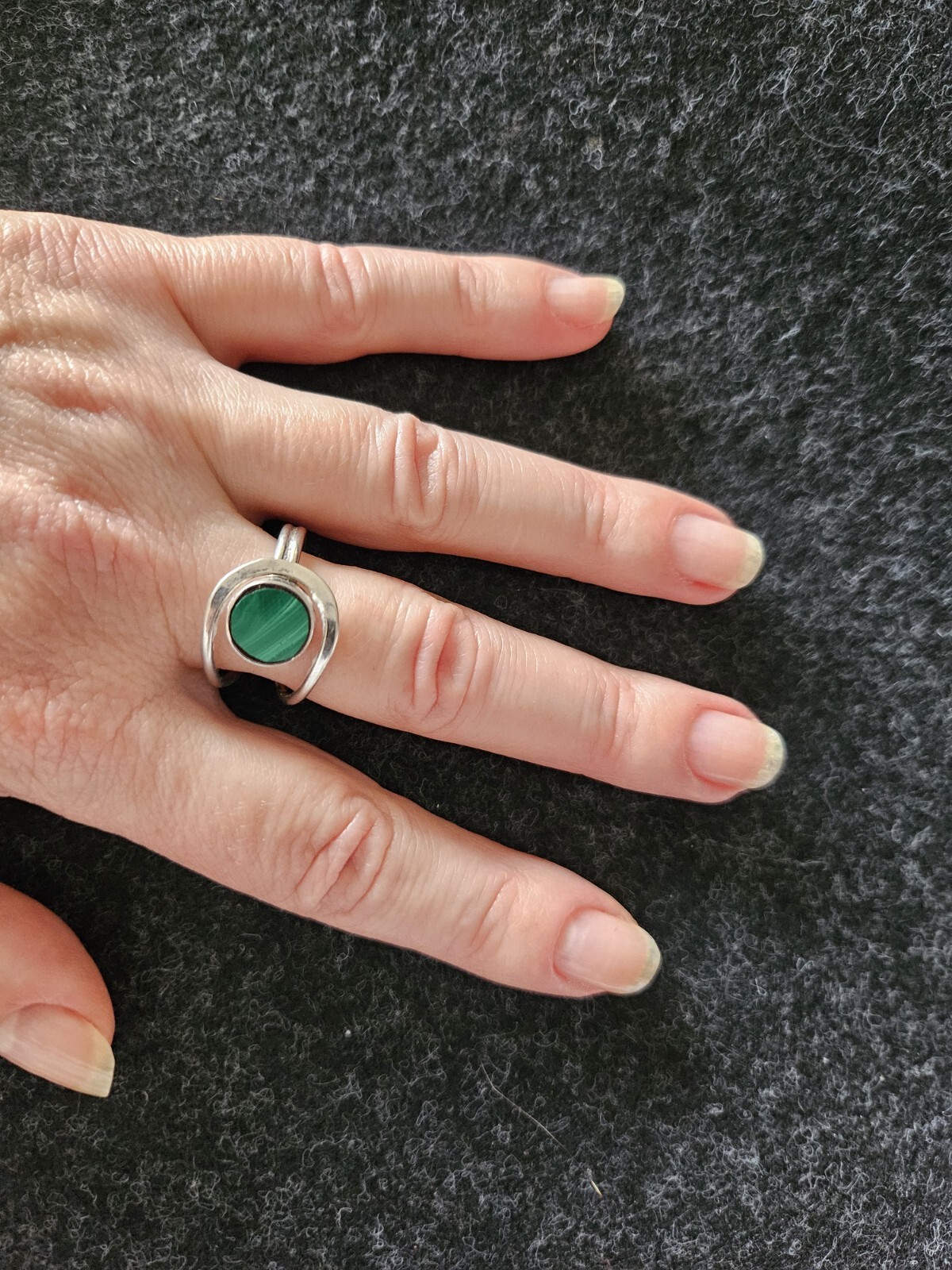 Beautiful Solid Sterling Silver Ring With Round G… - image 4