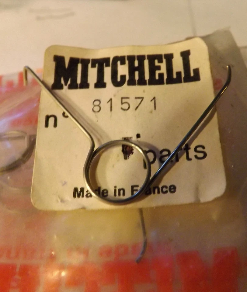 1 New old stock garcia mitchell 307 407 FISHING REEL TRIP LEVER SPRING 81571