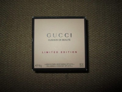 GUCCI Cushion De Beaute Limited Edition Luminous Finish Foundation - Shade 03