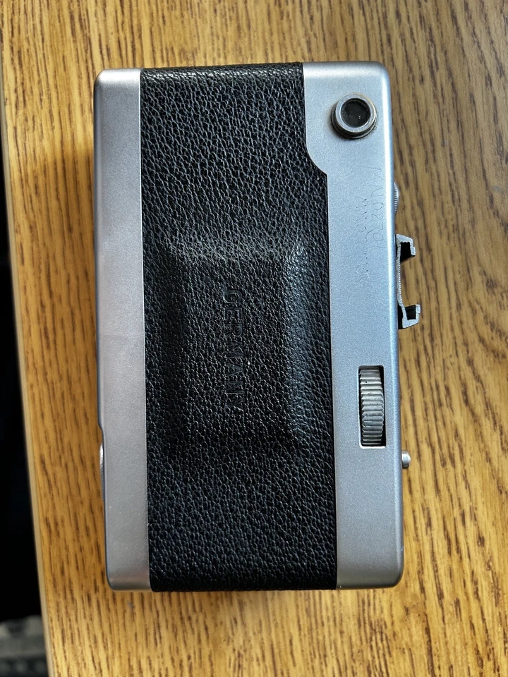 Cámara fotográfica Voigtlander Vitessa N telémetro 35 mm | Color Skopar f3.5 Foto 4 de 4