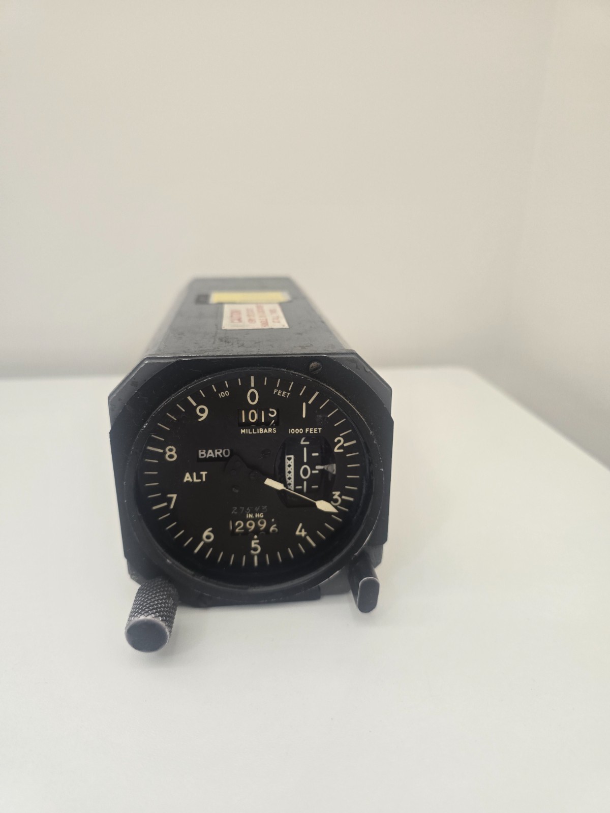 Vintage Instrument  Kollsman Aircraft Altimeter