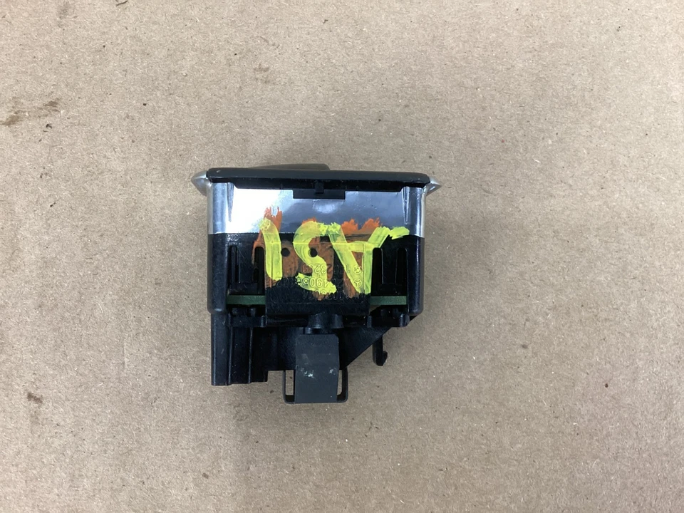 2013-2016 Mercedes-Benz GL450 X166 Rear Left Side Door Window Control Switch OEM - Image 2 of 4