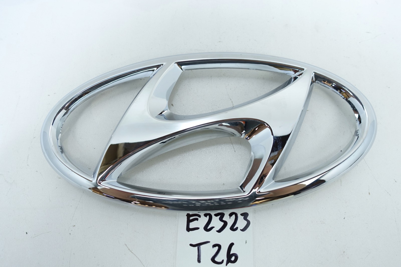 Hyundai 86300-N9010 TUCSON IV Front Emblem