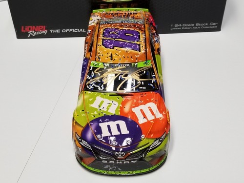 2017 Kyle Busch Autographed M&Ms Halloween Martinsville Raced Win Elite 1:24 - Picture 6 of 6